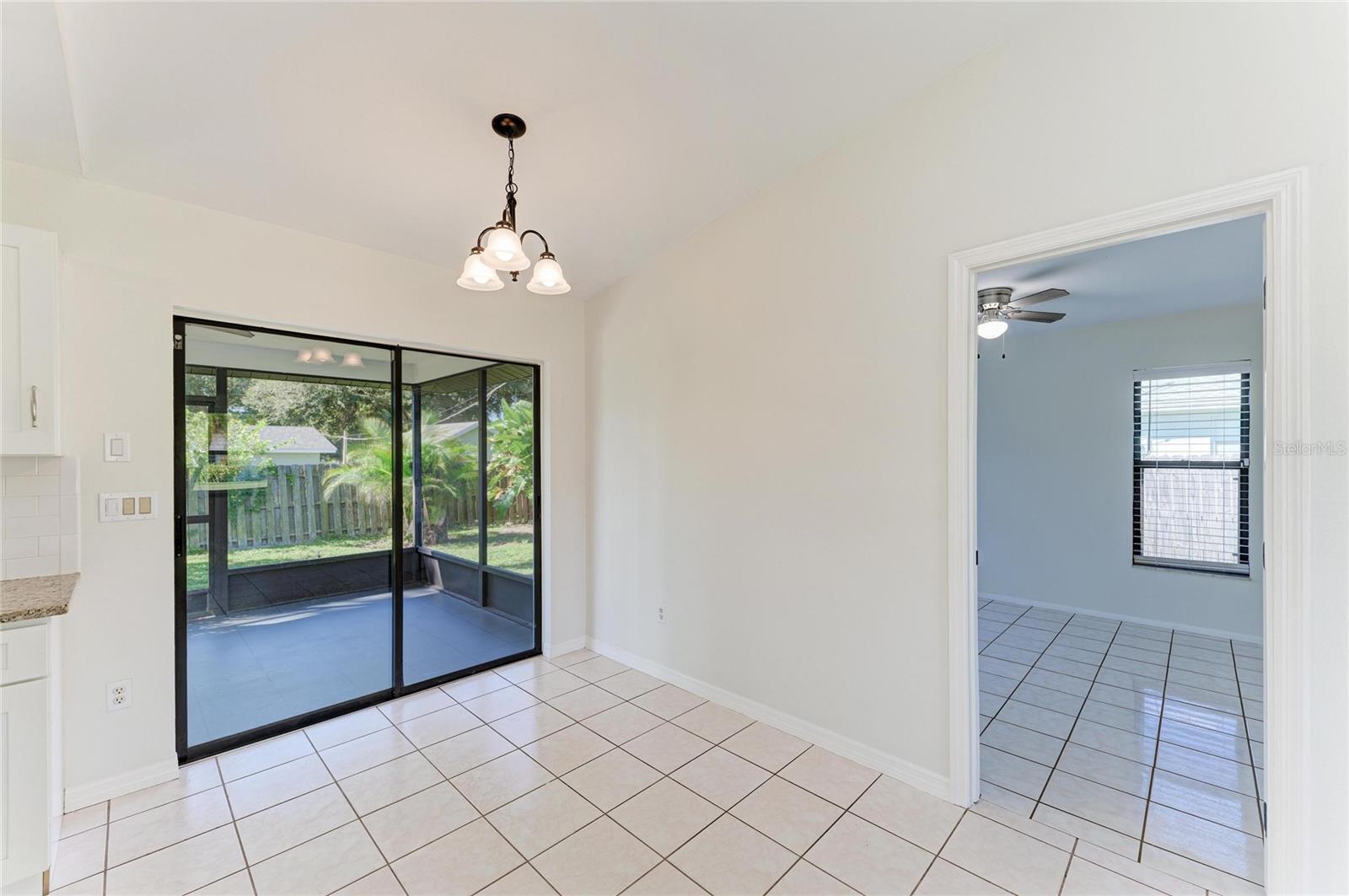 464 Beverly Rd Property Photo 12