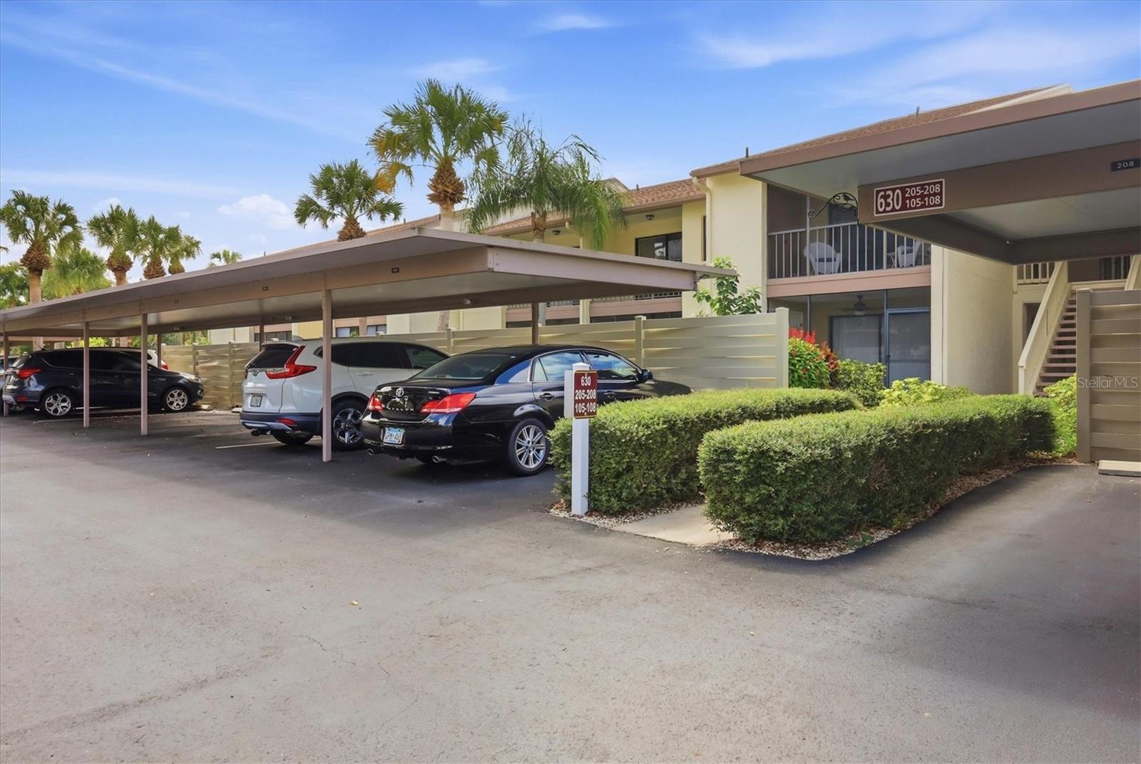 630 Bird Bay Dr E #205 Property Photo 2