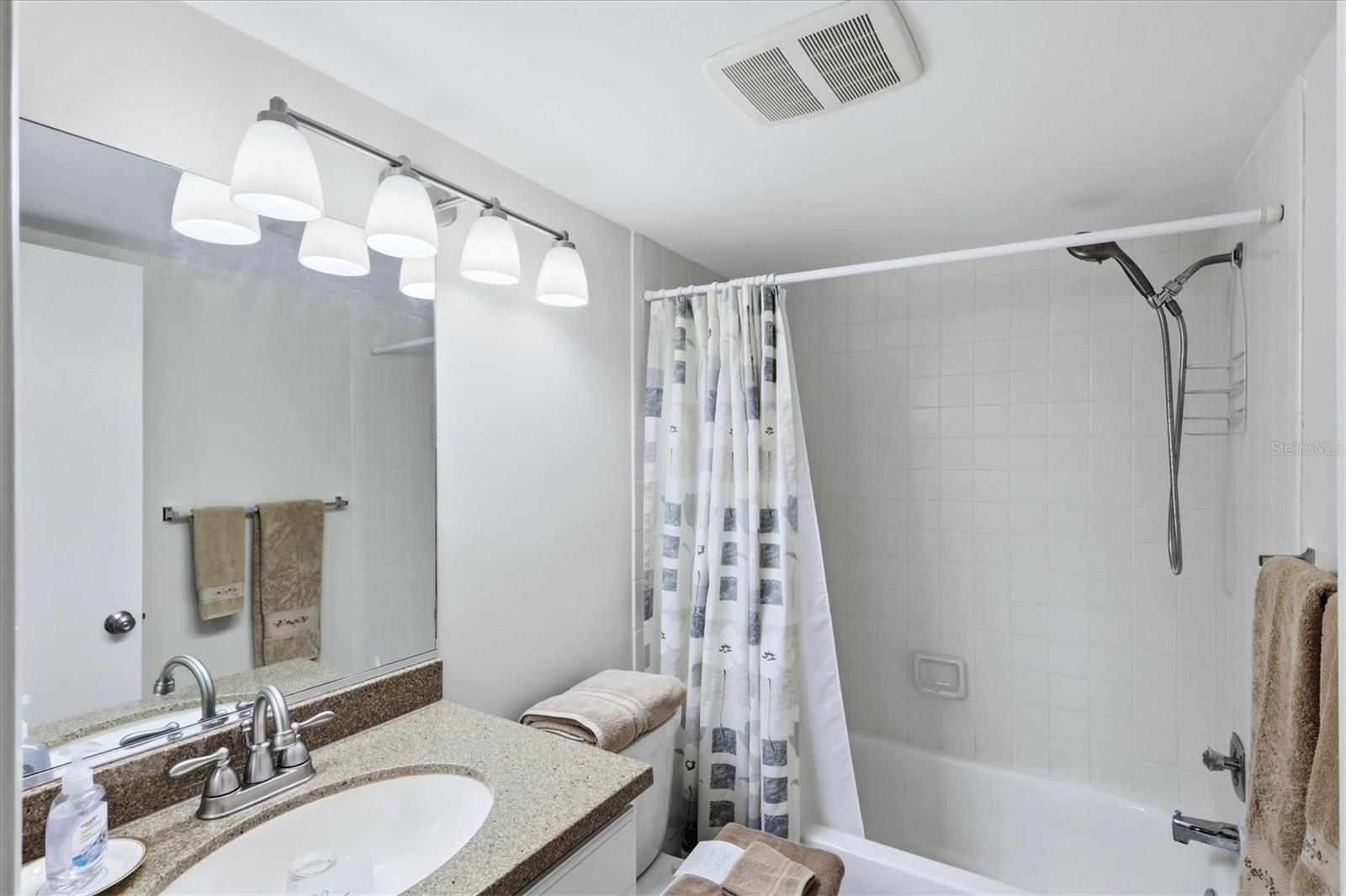 630 Bird Bay Dr E #205 Property Photo 30