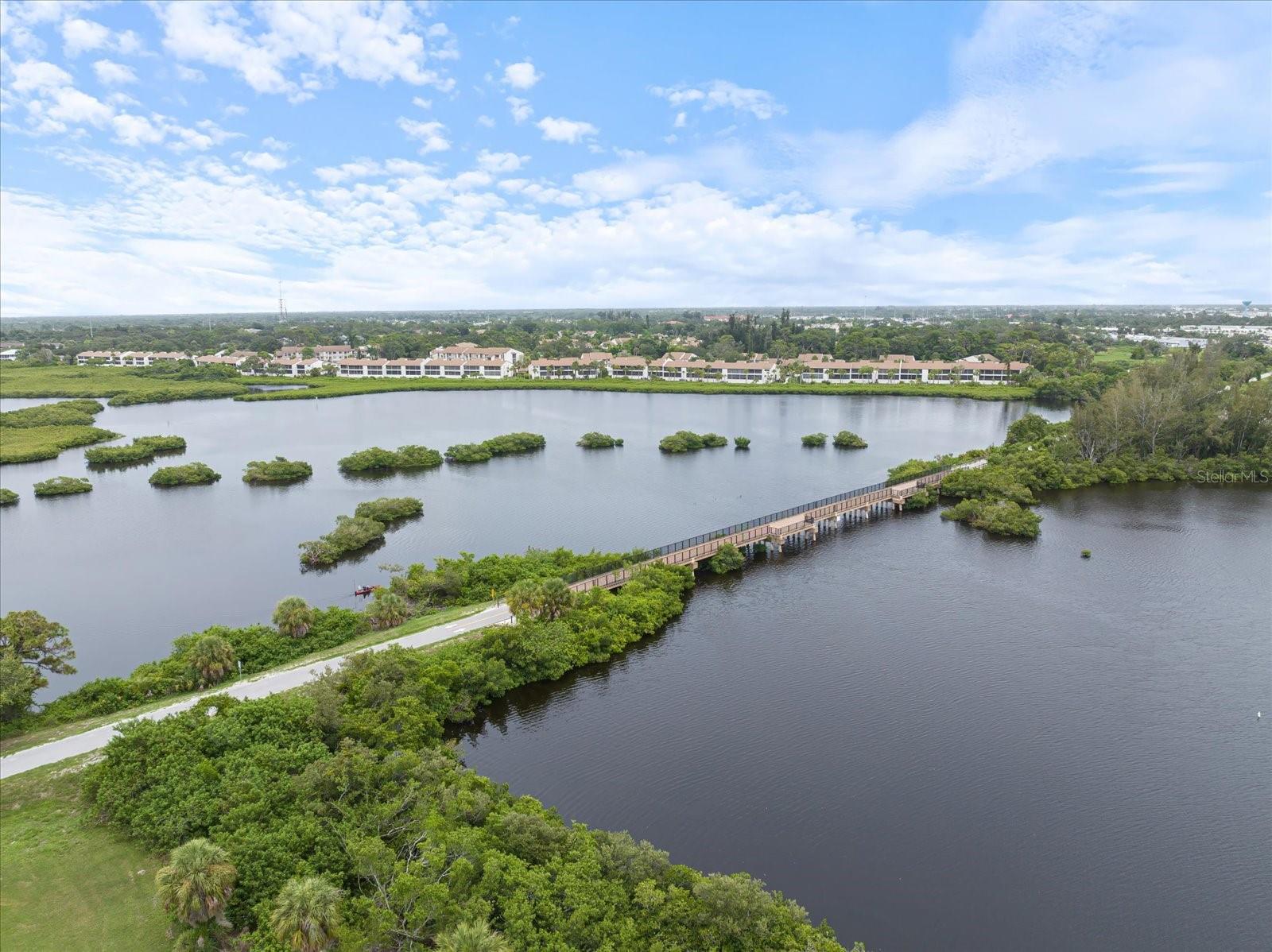 634 Bird Bay Dr E #201 Property Photo 20