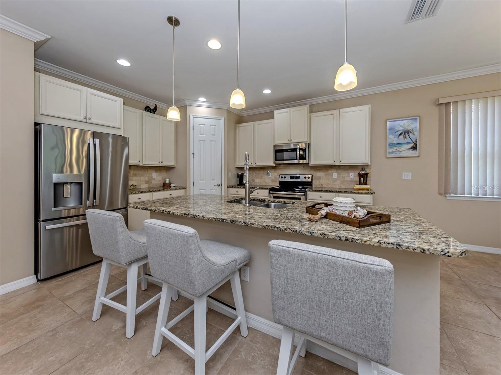 11666 Parrotfish St Property Photo 3