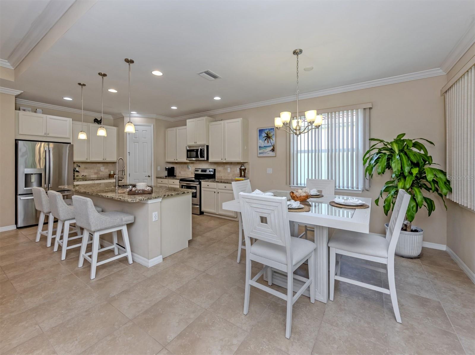 11666 Parrotfish St Property Photo 10
