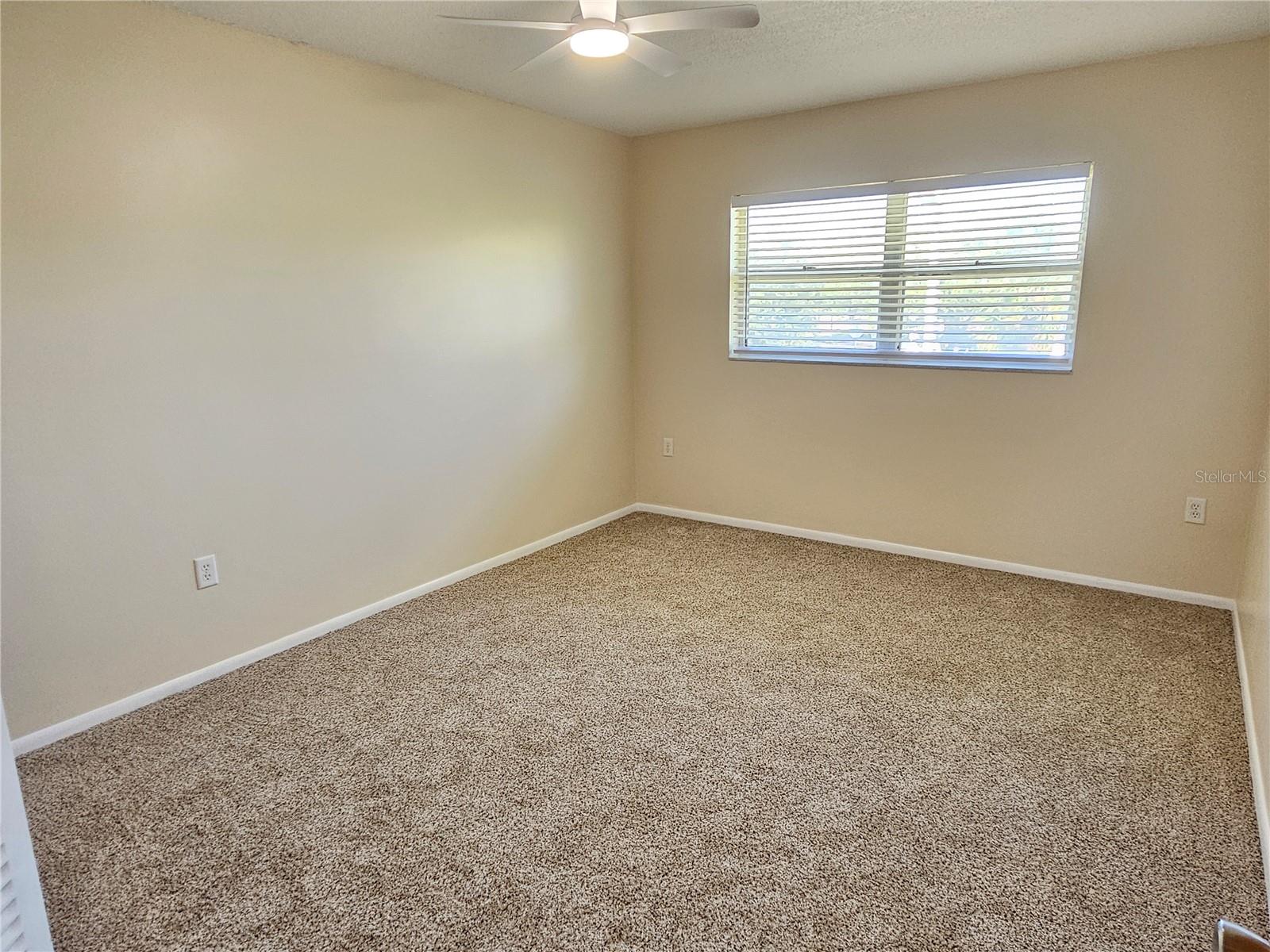 245 Center Rd #211 Property Photo 20