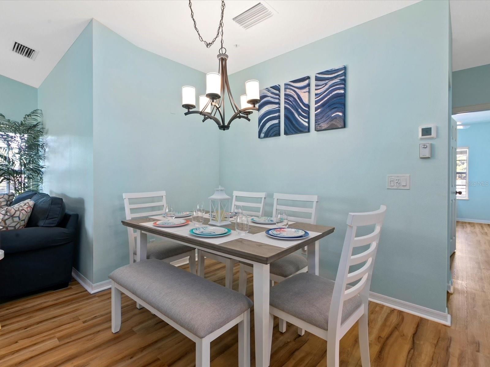 904 Addington Ct #204 Property Photo 5