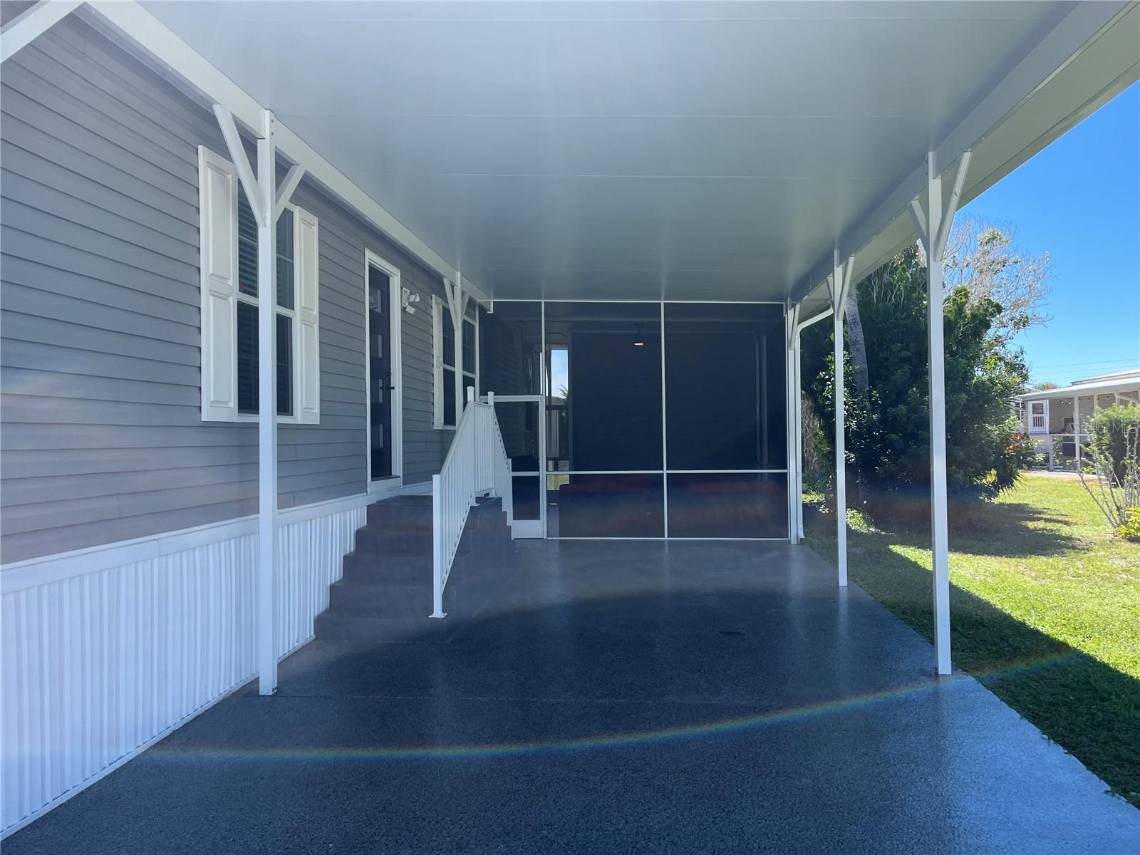214 Como Dr Property Photo 4
