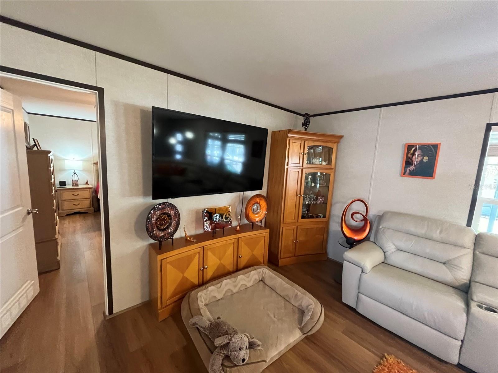 214 Como Dr Property Photo 15