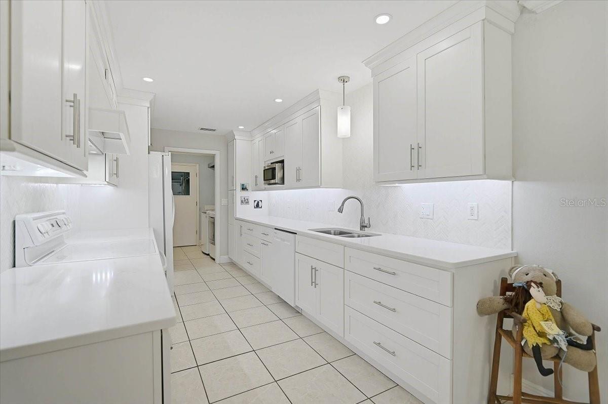 3416 Wilkinson Woods Dr #63 Property Photo 11
