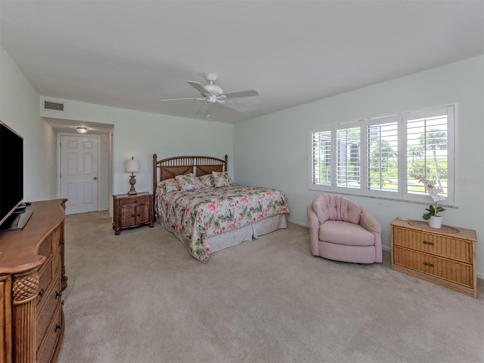 3220 Southshore Dr #24b Property Photo 16