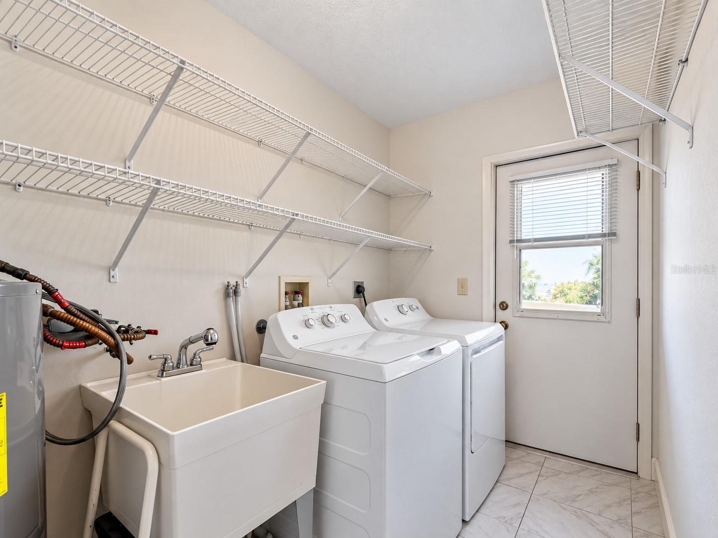 1708 Lakeside Dr #1710b Property Photo 22