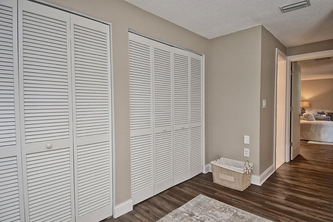 2121 Wood St #201 Property Photo 15