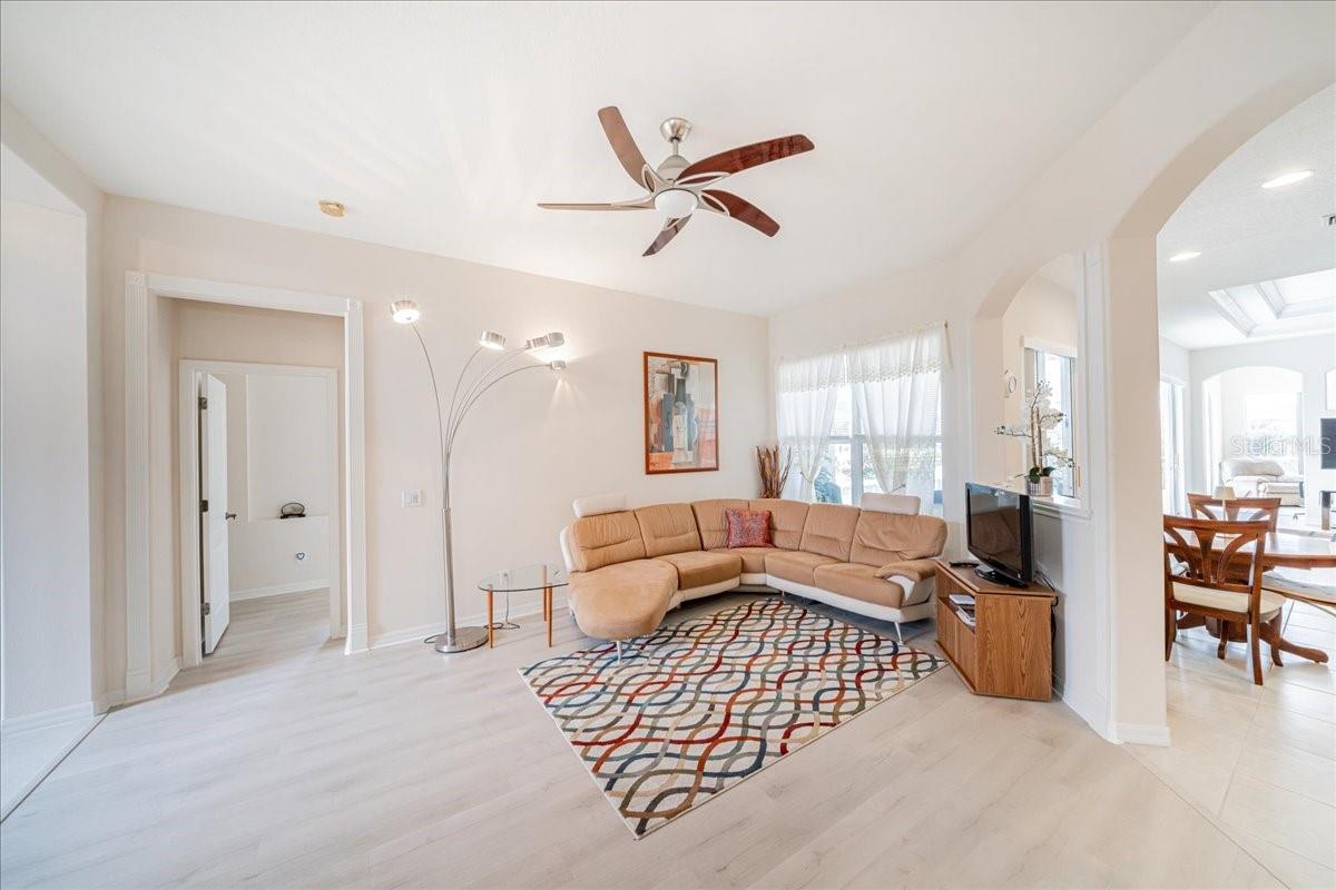 1301 Night Wind Ter Property Photo 27