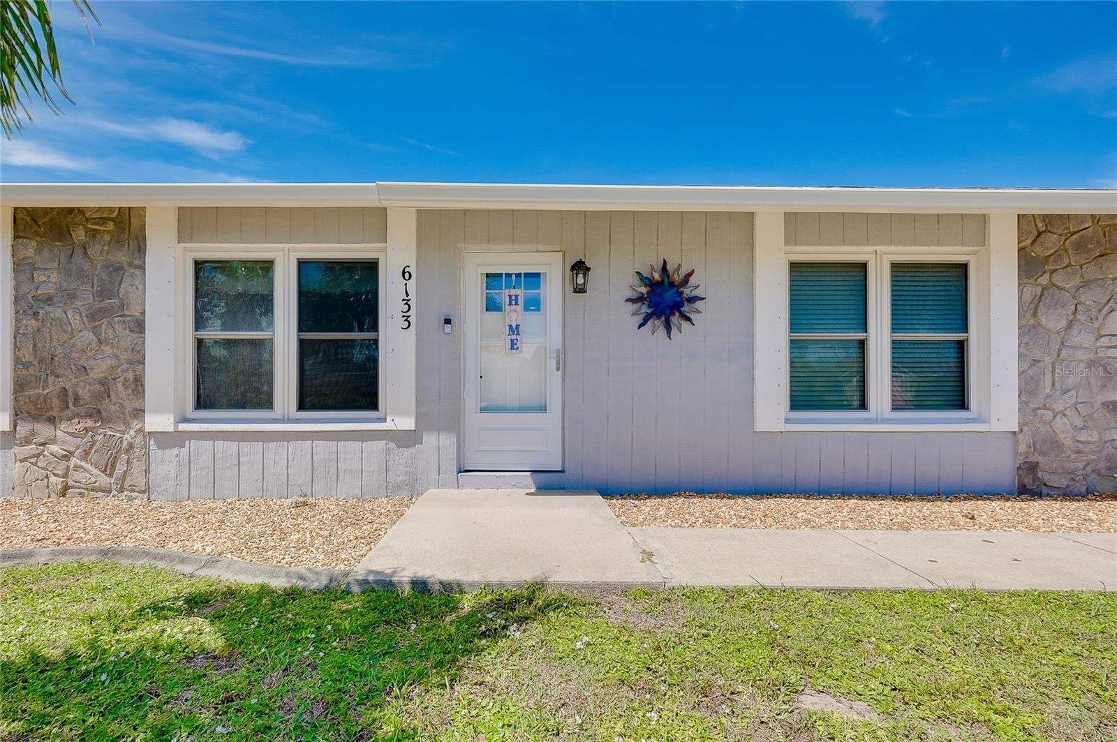 6133 Thorman Rd E Property Photo 3