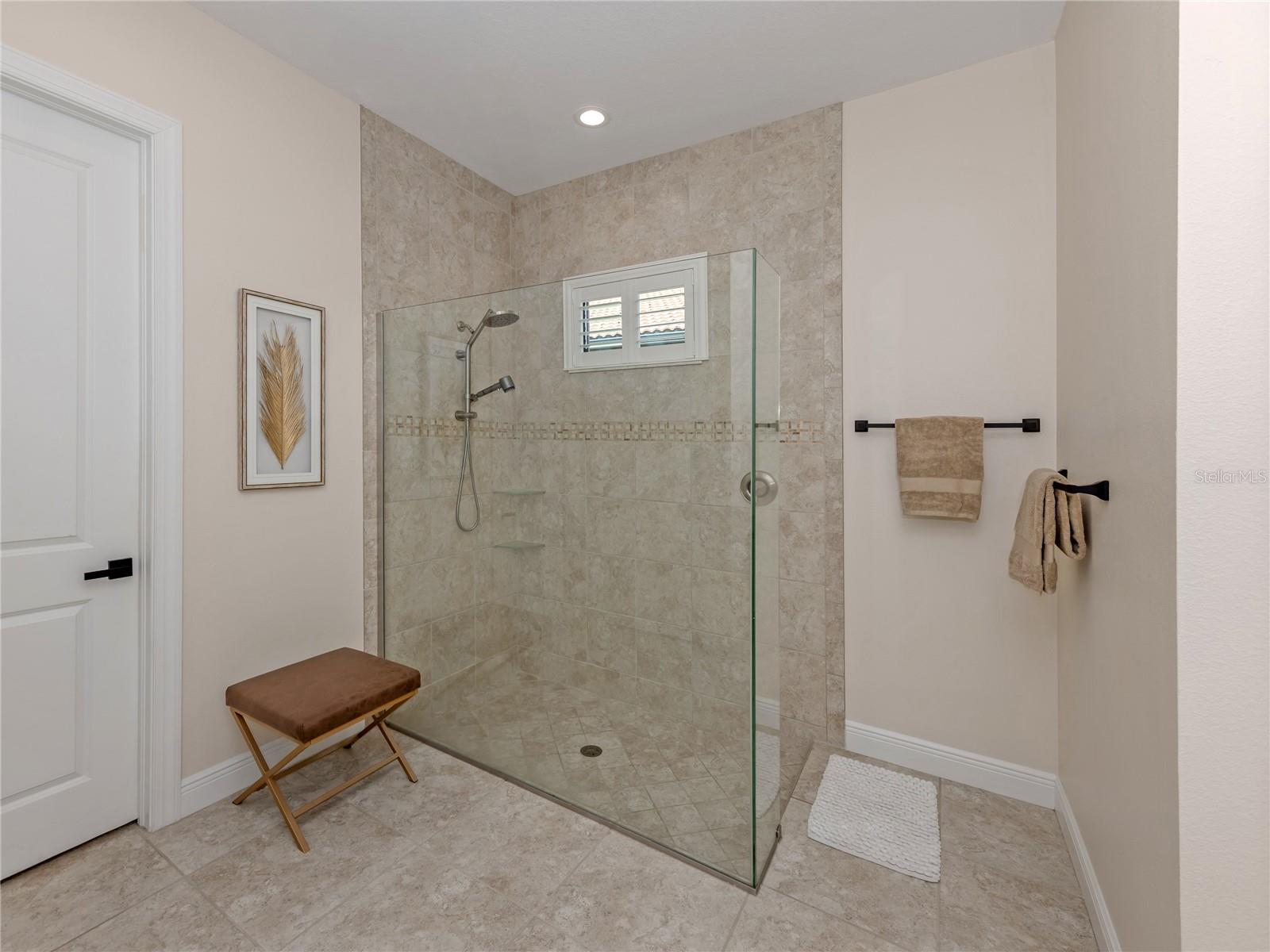 10422 Medjool Dr Property Photo 35