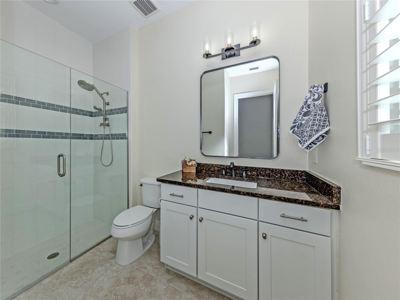 10422 Medjool Dr Property Photo 40