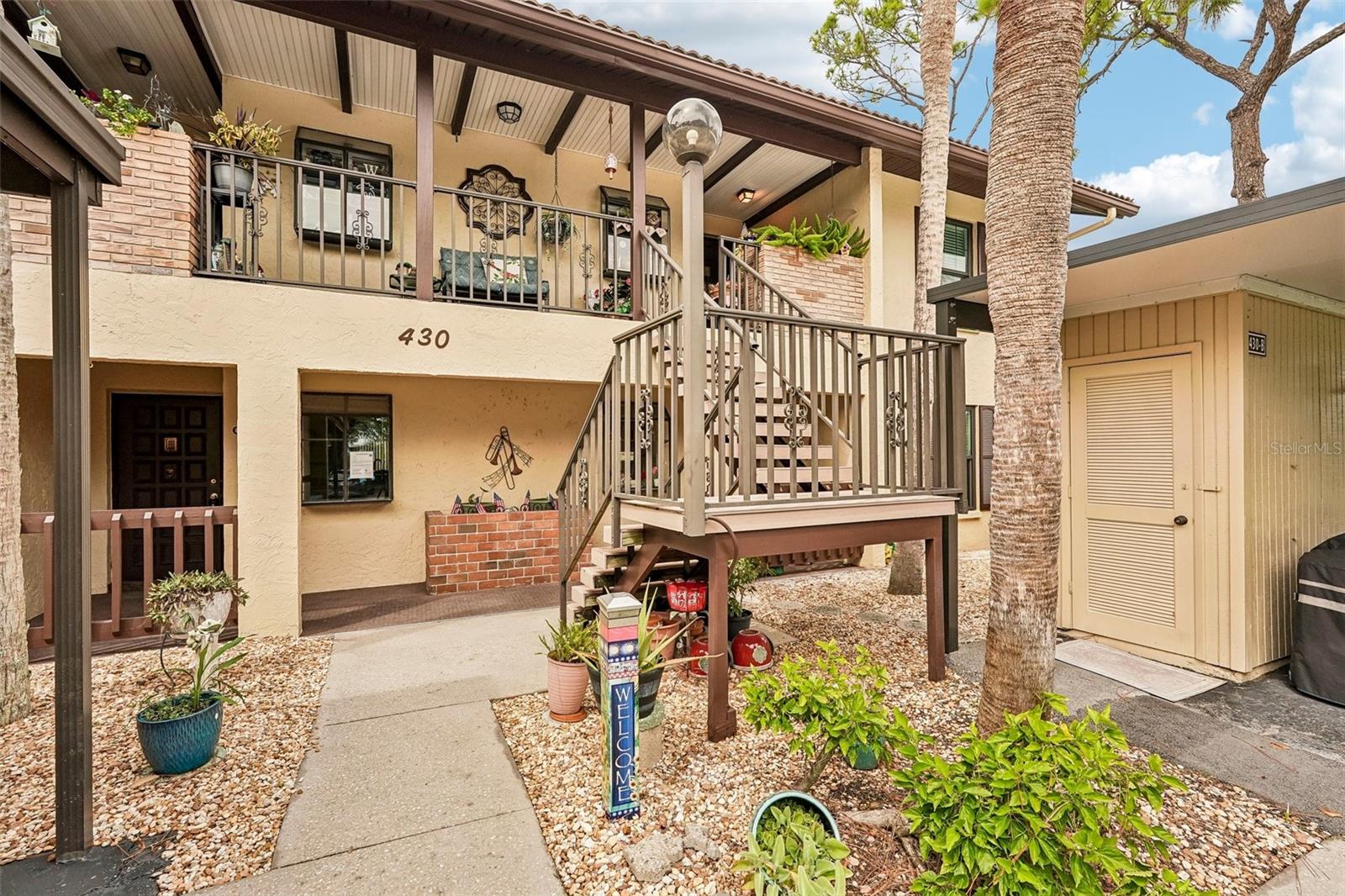 430 Mission Trl E #b Property Photo 1
