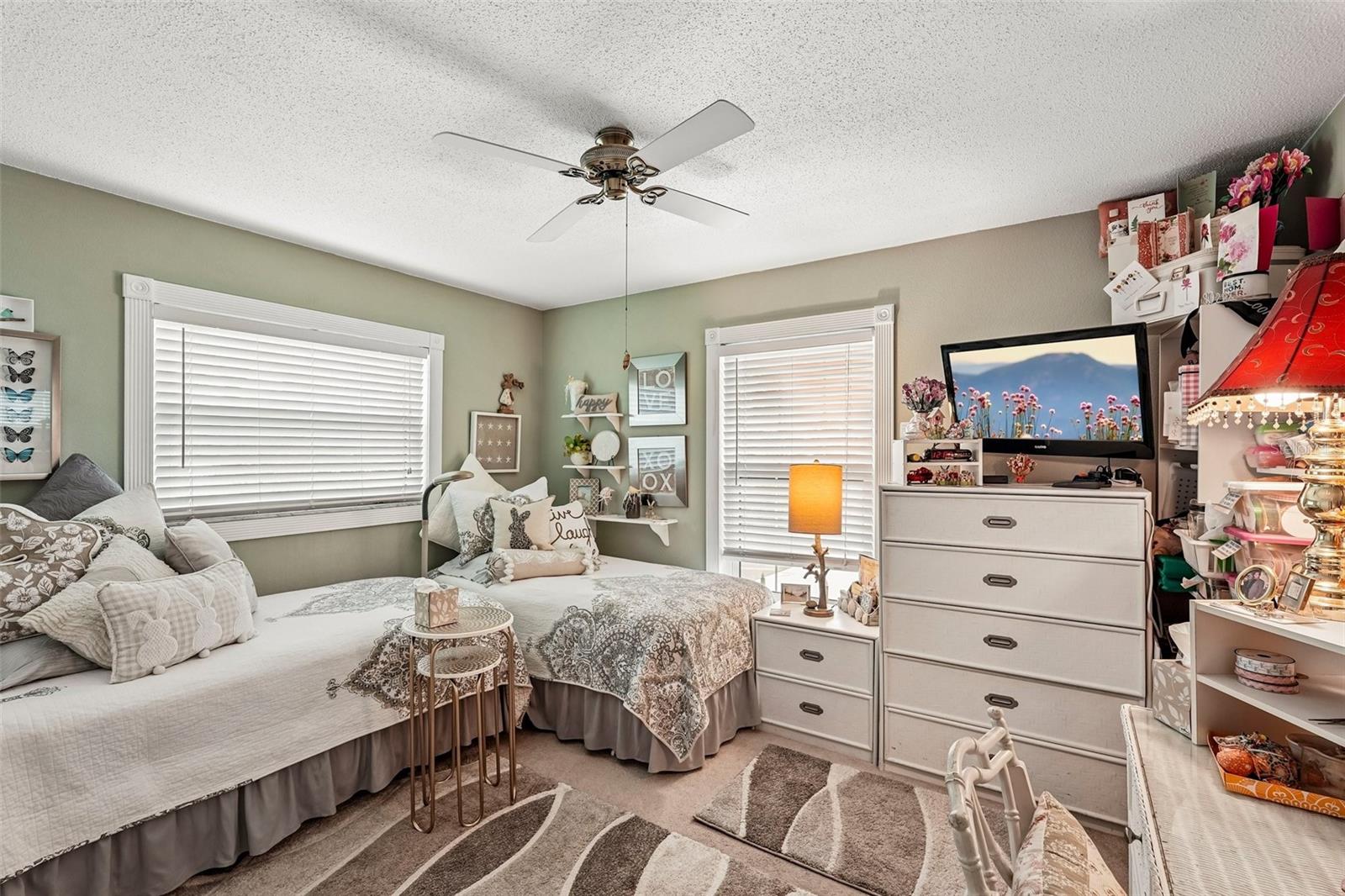 430 Mission Trl E #b Property Photo 14