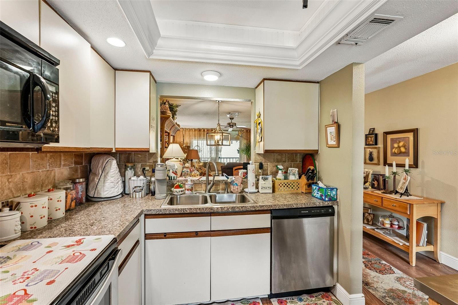 430 Mission Trl E #b Property Photo 35