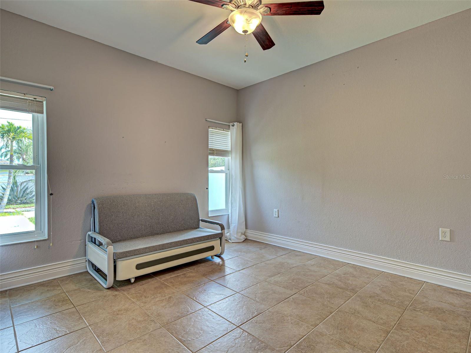 23102 Madelyn Ave Property Photo 38