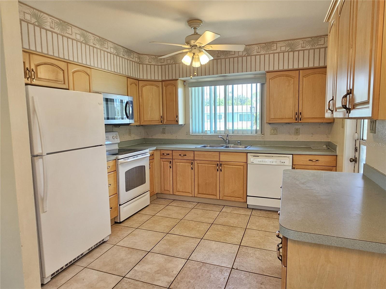 264 Glen Oak Rd Property Photo 6