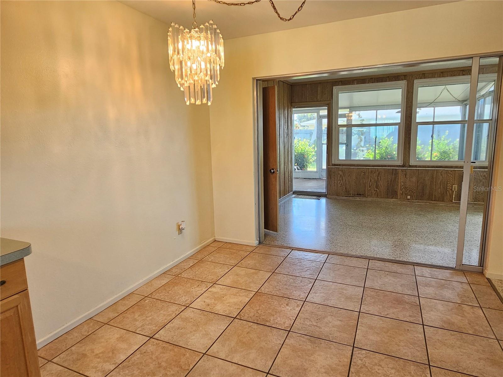 264 Glen Oak Rd Property Photo 11