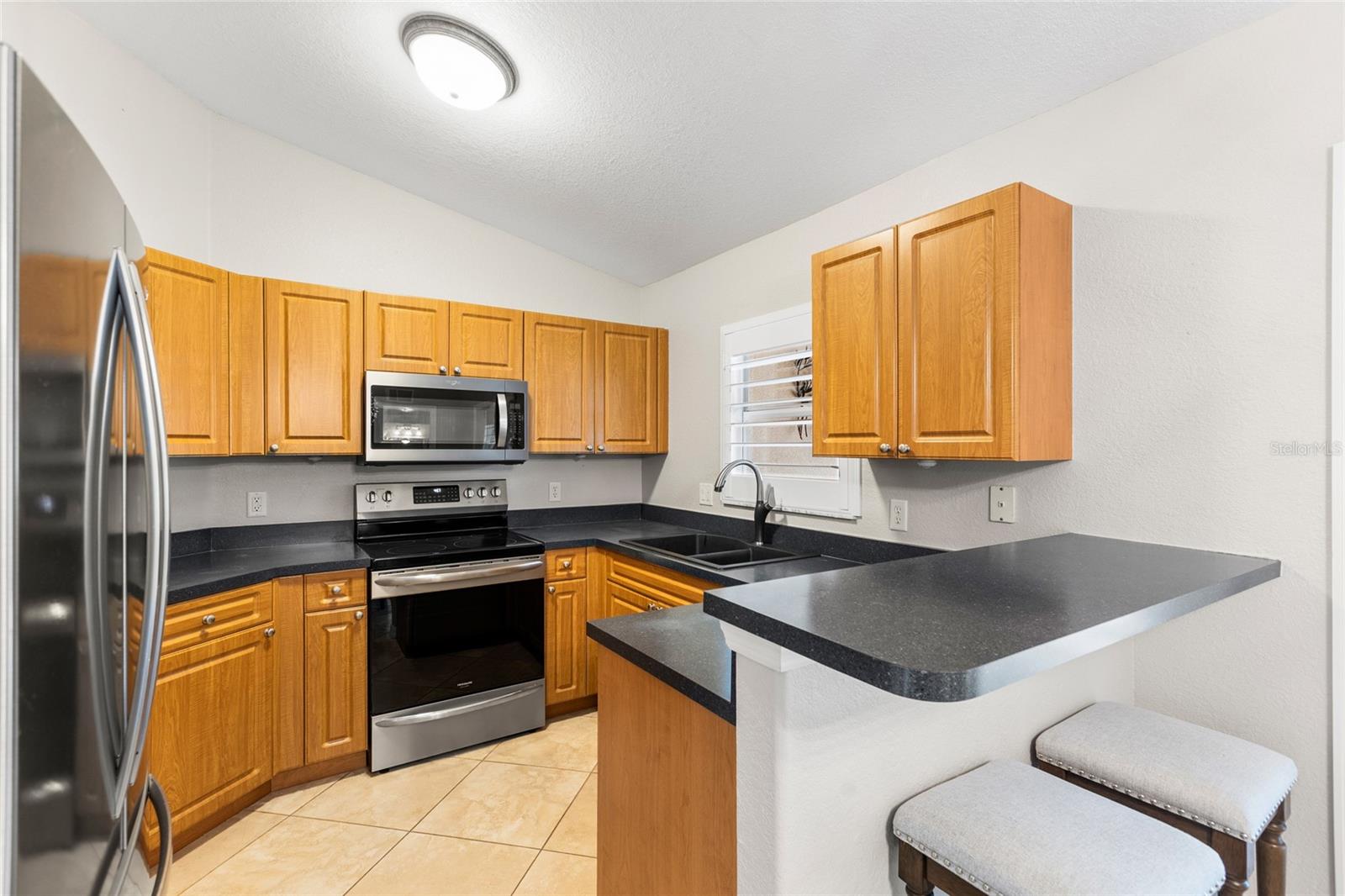 4639 Kenoska St Property Photo 15