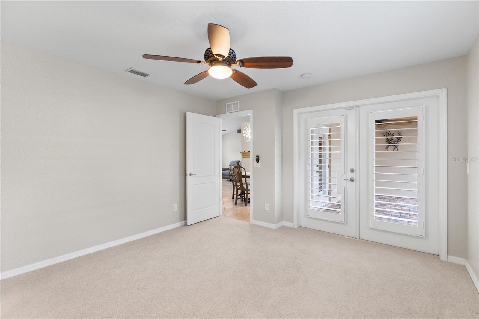 4639 Kenoska St Property Photo 28