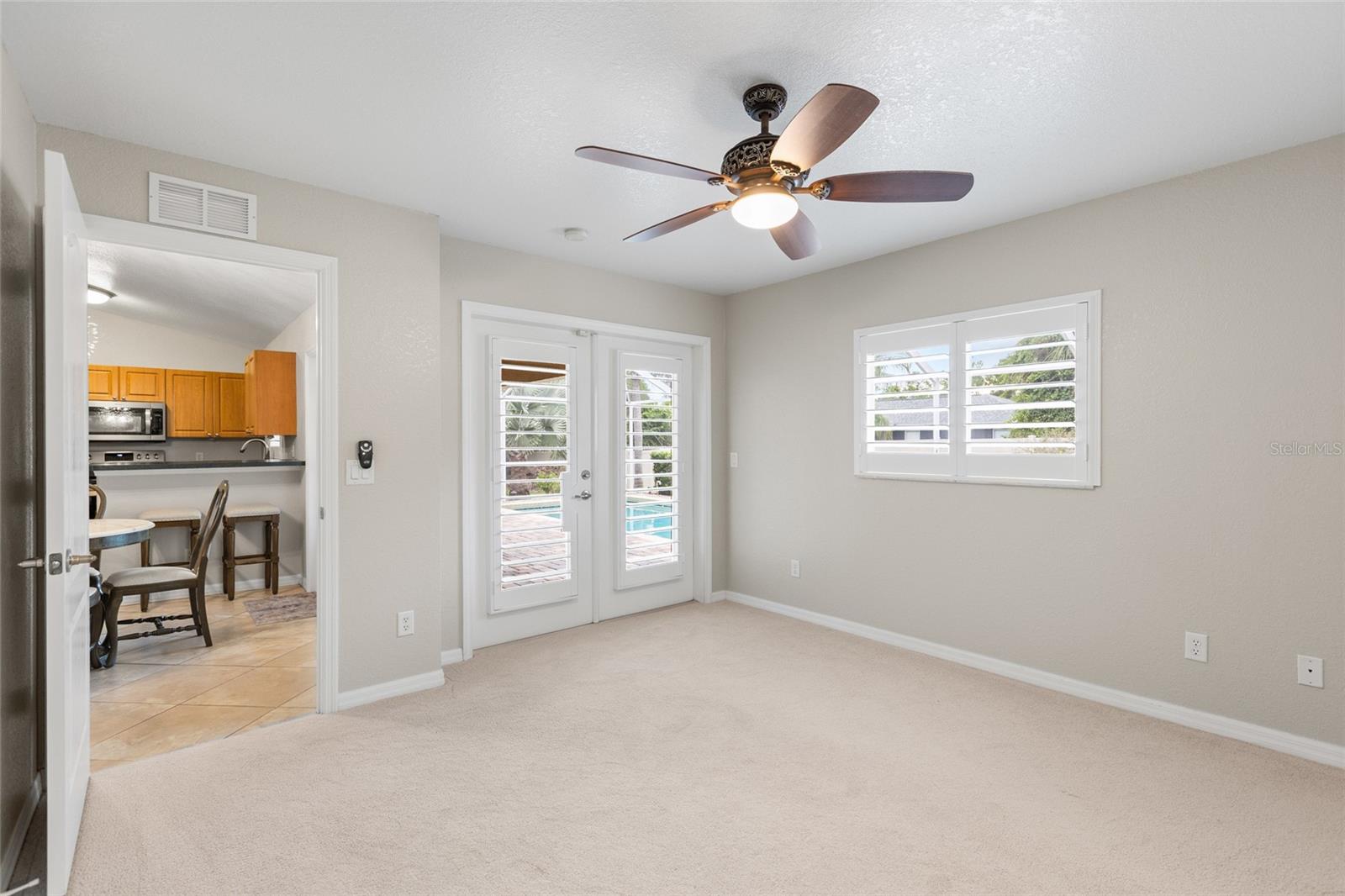 4639 Kenoska St Property Photo 29