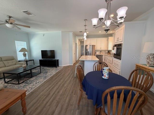 612 Carefree Property Photo 10