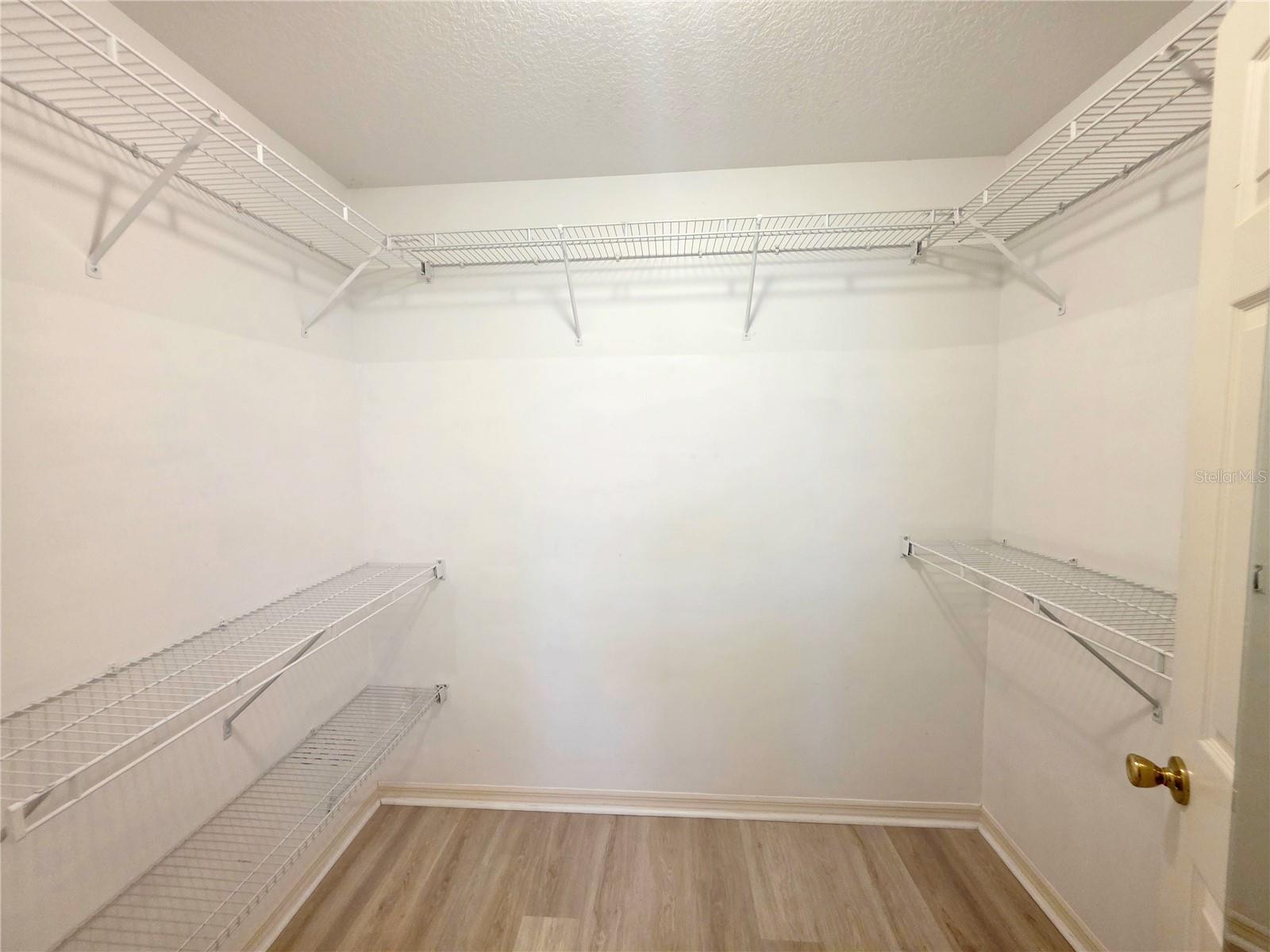 924 Euclid Property Photo 12
