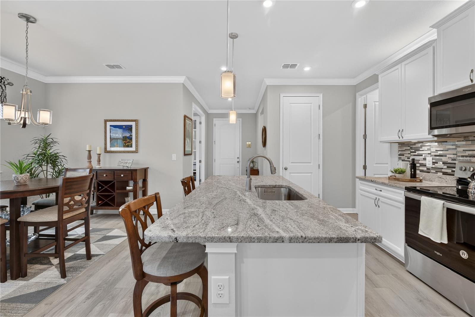 11598 Alessandro Ln Property Photo 12