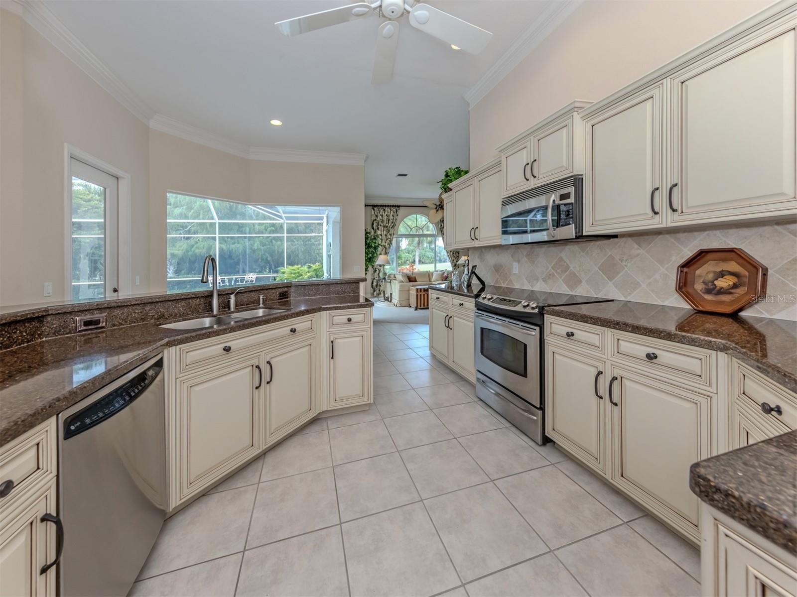2009 Tocobaga Ln Property Photo 12