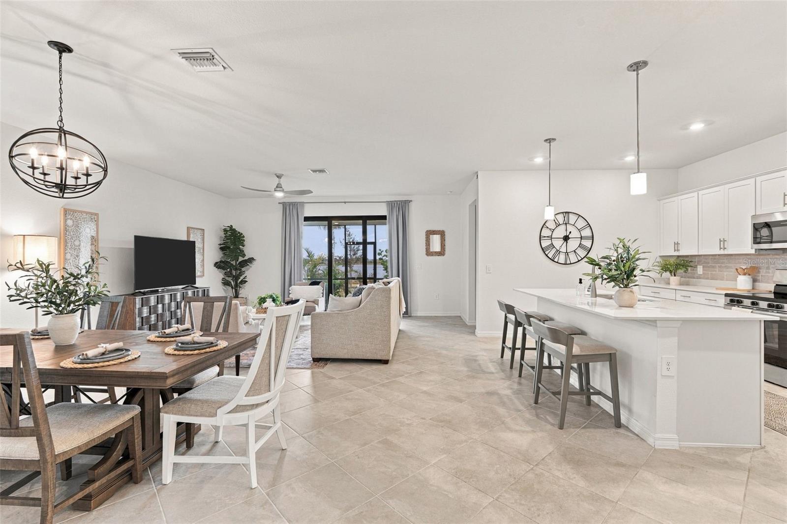 17085 Luminous Ave Property Photo 8