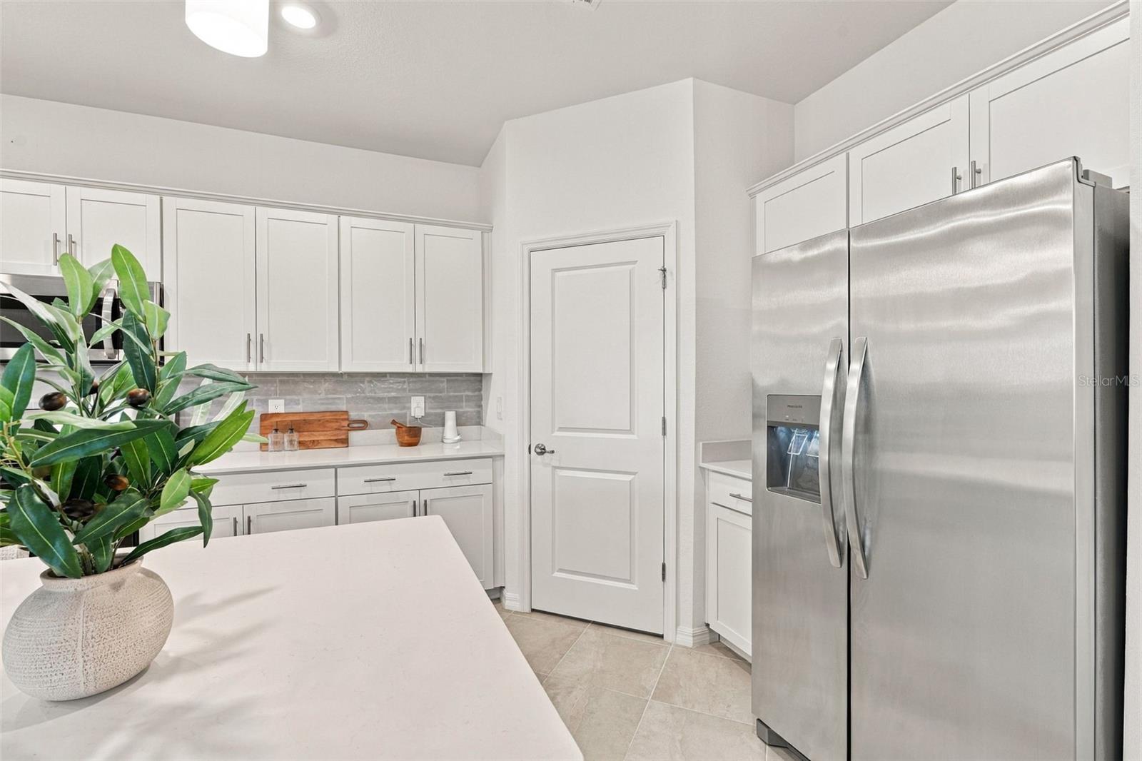 17085 Luminous Ave Property Photo 11