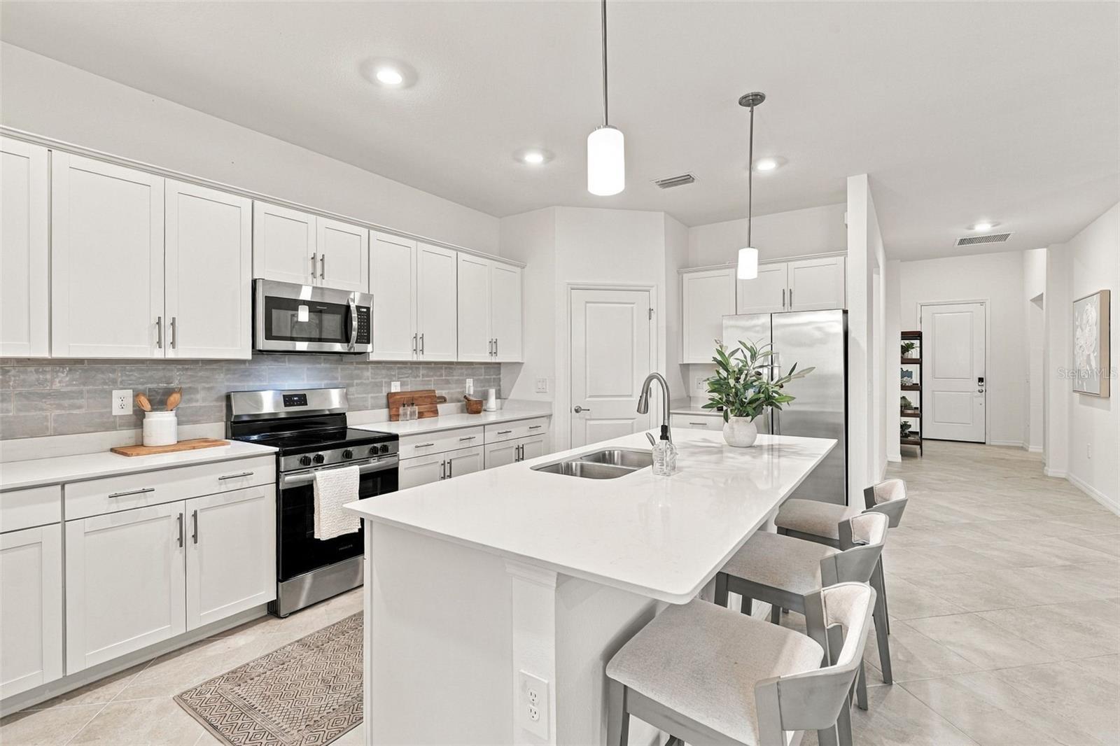 17085 Luminous Ave Property Photo 15