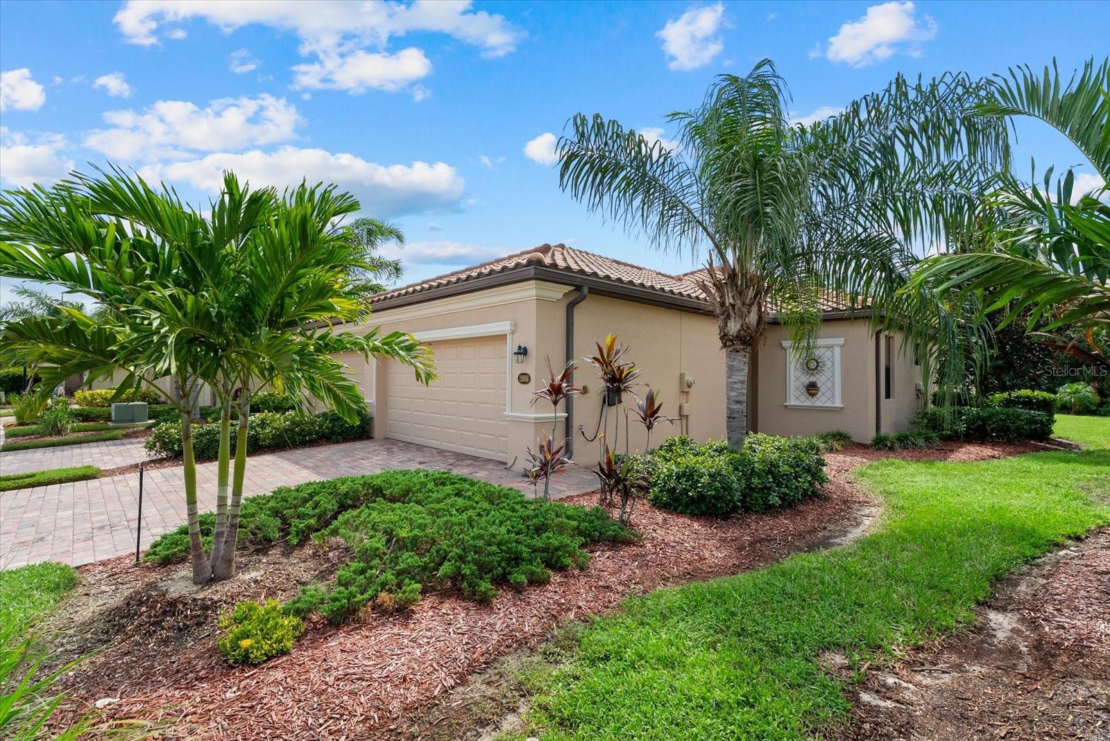 19866 Benissimo Dr Property Photo 4
