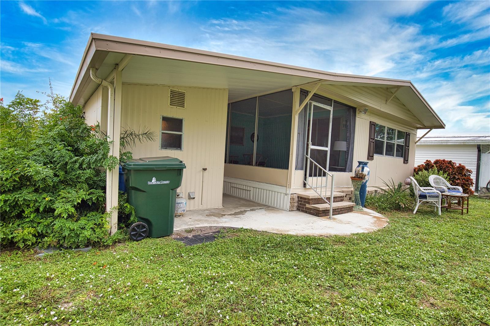 236 N Fiji Cir Property Photo 43