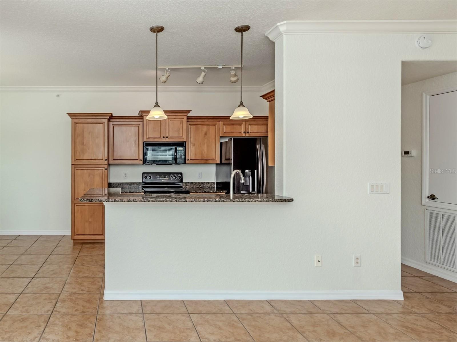 700 Gardens Edge Dr #721 Property Photo 11