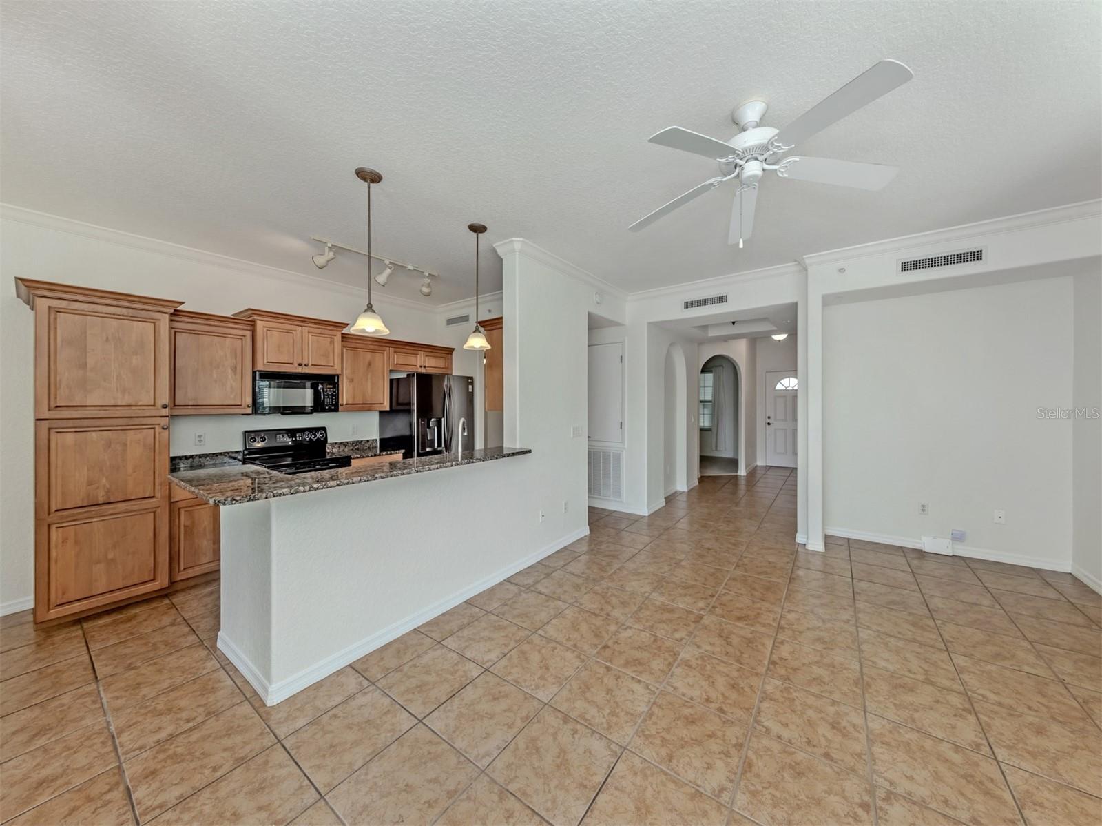 700 Gardens Edge Dr #721 Property Photo 12
