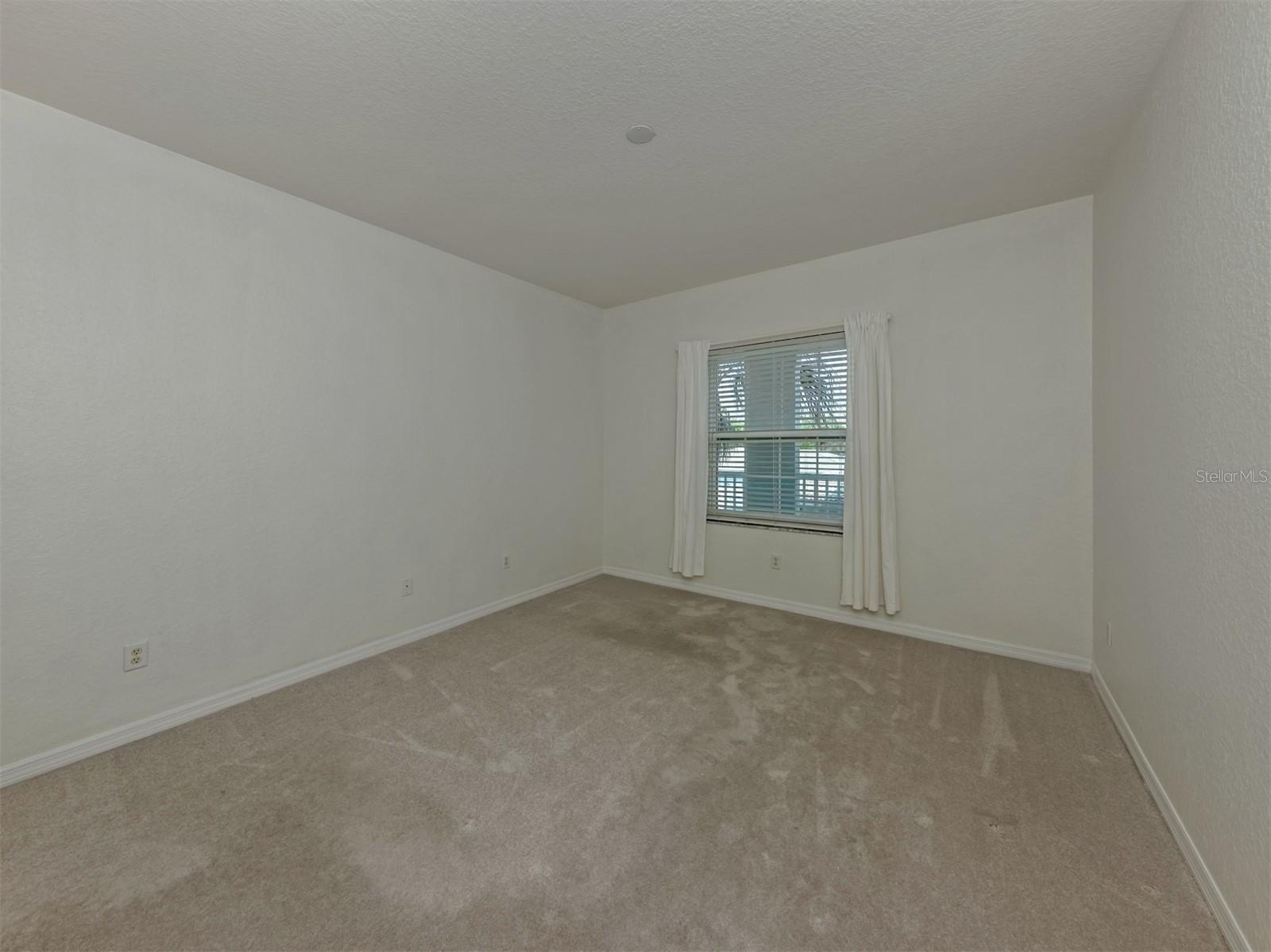 700 Gardens Edge Dr #721 Property Photo 21