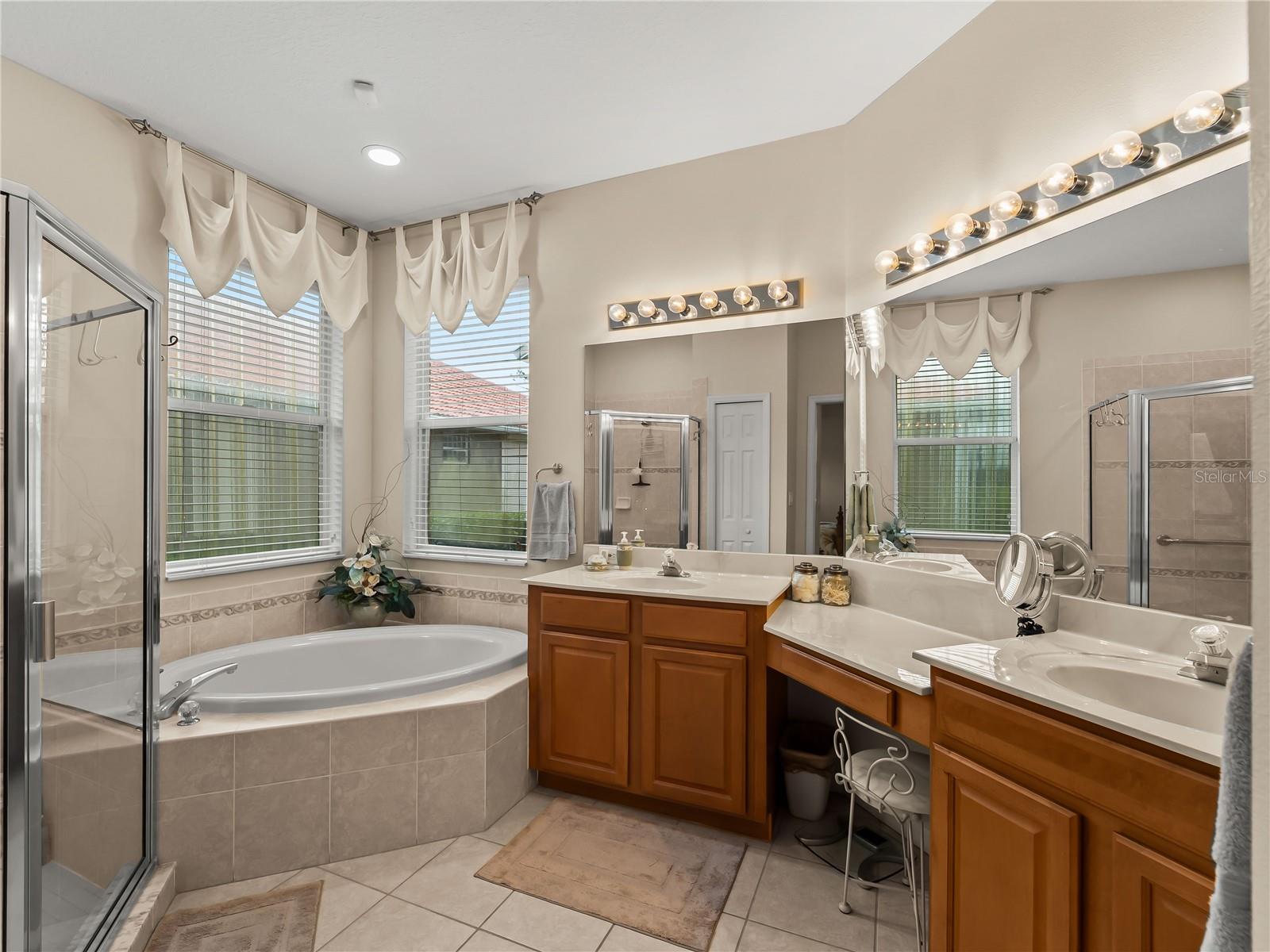 5130 Laurel Oak Ct Property Photo 31