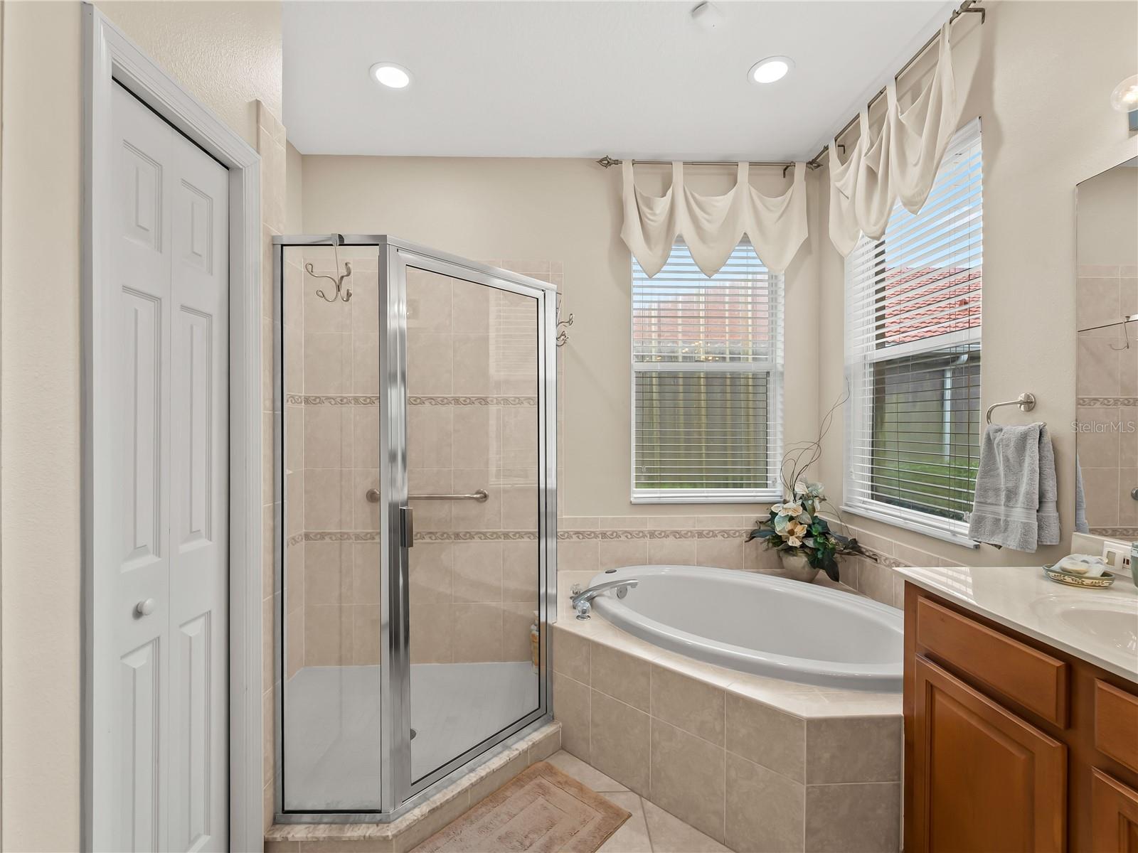 5130 Laurel Oak Ct Property Photo 32