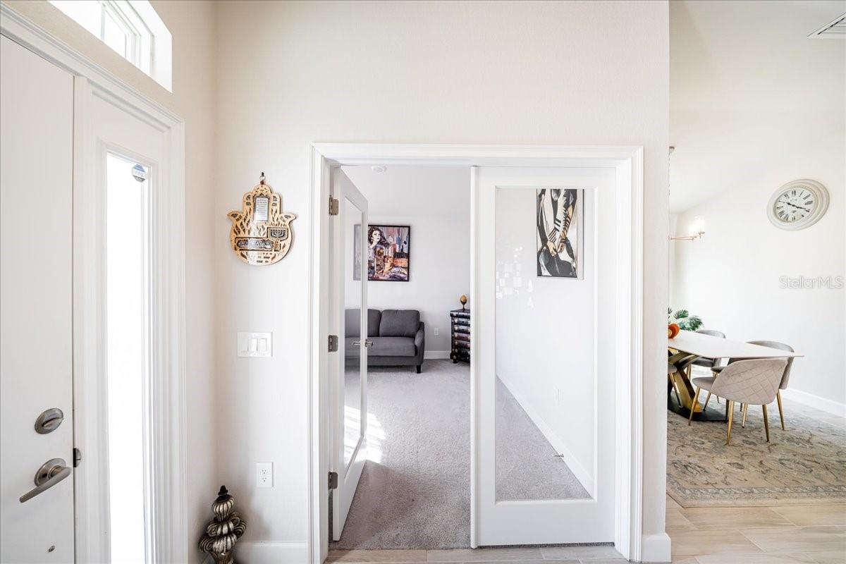 2588 Averland Loop Property Photo 7