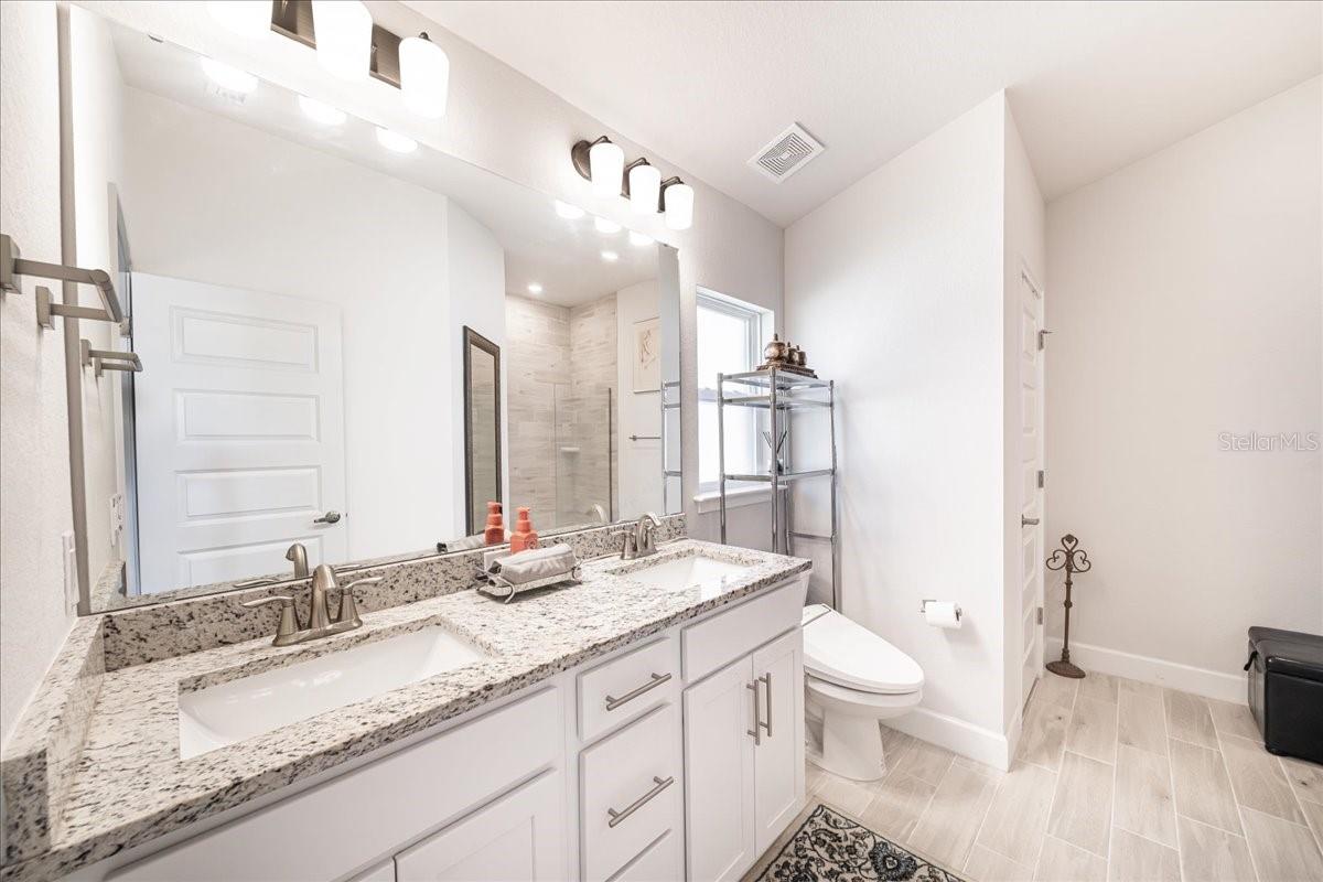 2588 Averland Loop Property Photo 35