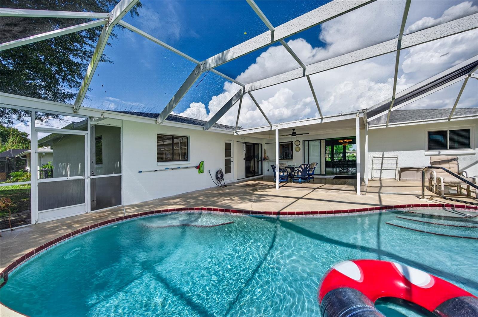 25321 Doredo Dr Property Photo 25