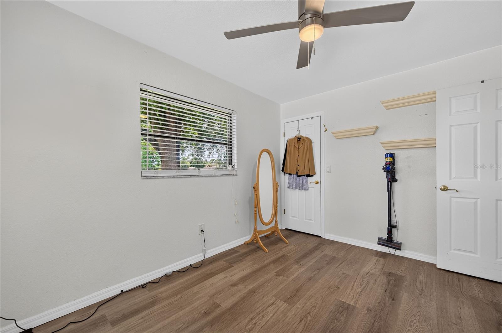 25321 Doredo Dr Property Photo 44