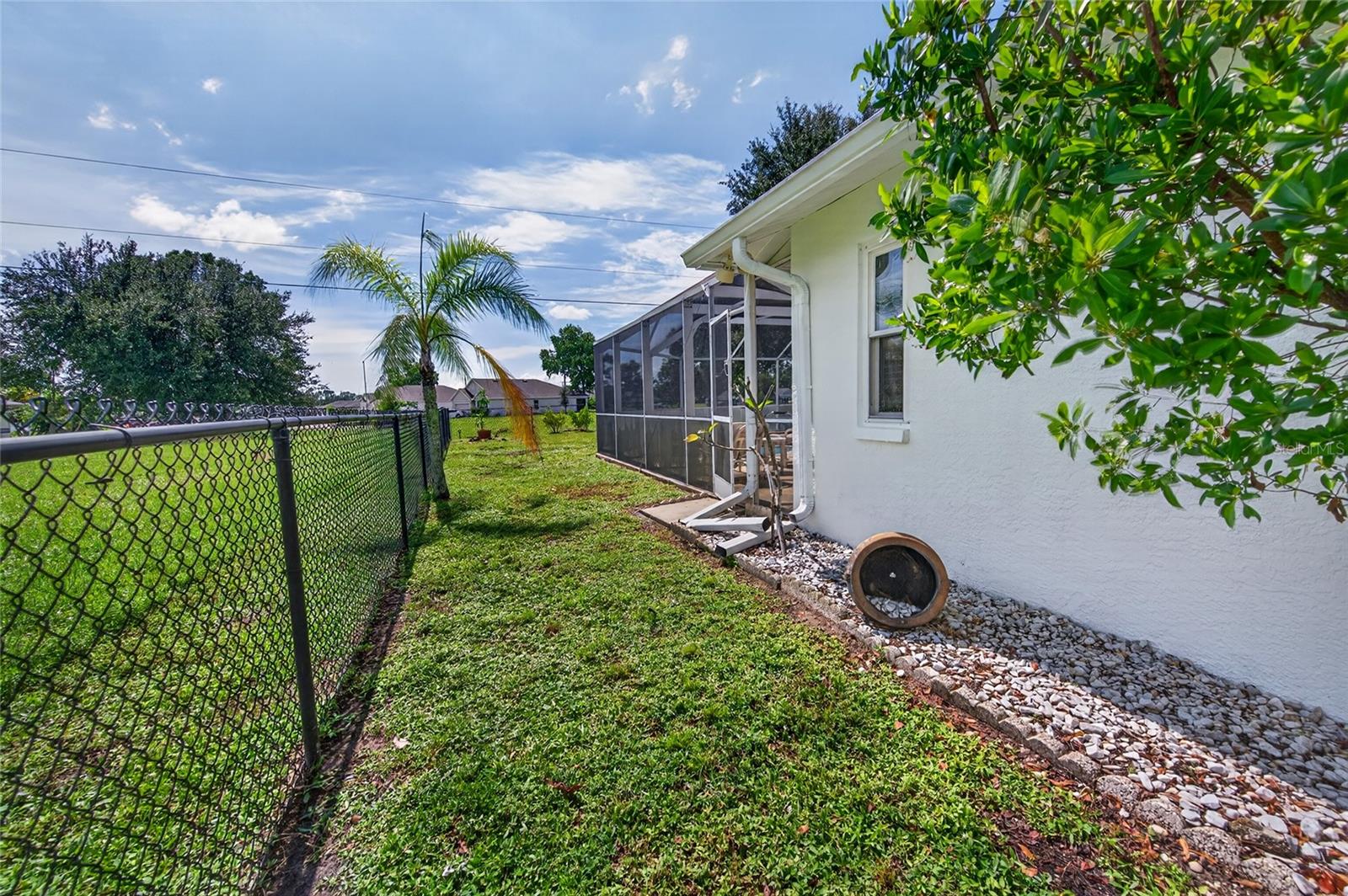 25321 Doredo Dr Property Photo 59