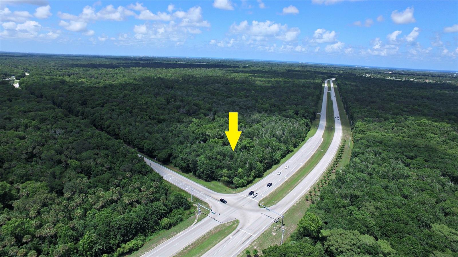 Xx W Indian River Blvd Property Photo 5