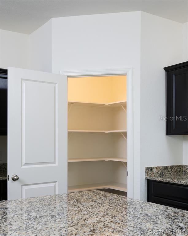 3527 Fernanda Dr Property Photo 6