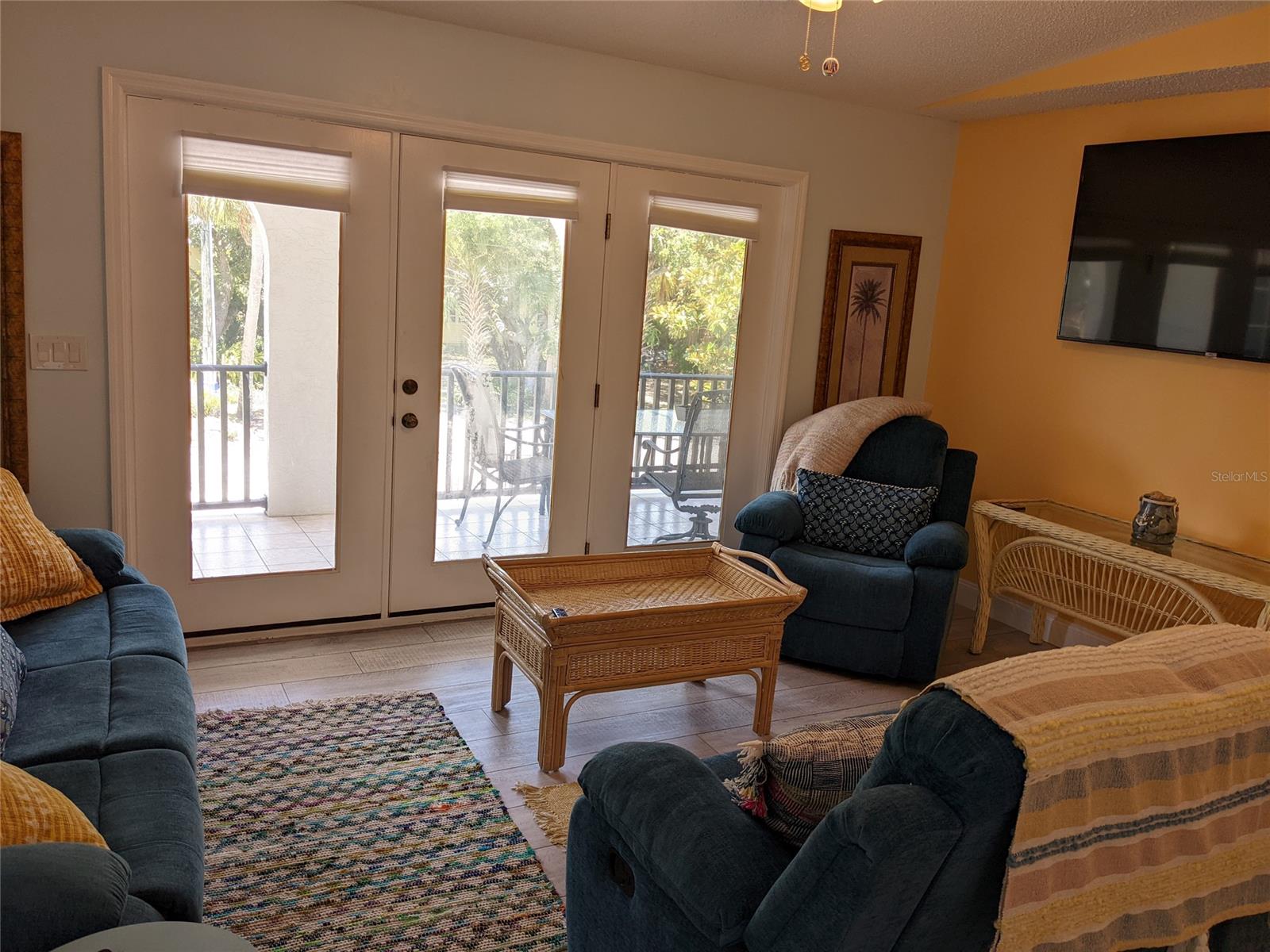 203 Canova Dr Property Photo 4
