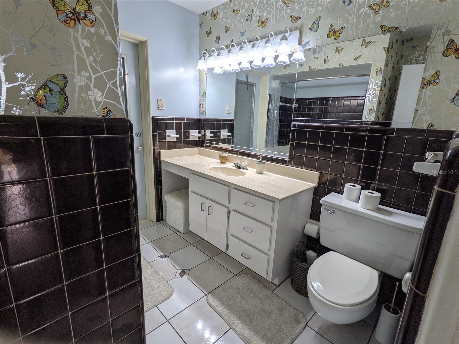 203 Canova Dr Property Photo 38